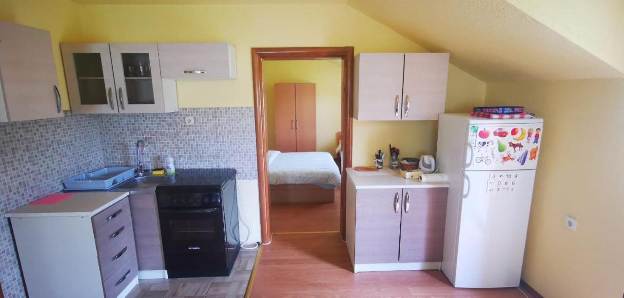 Apartmani Scit Prozor Екстер'єр фото